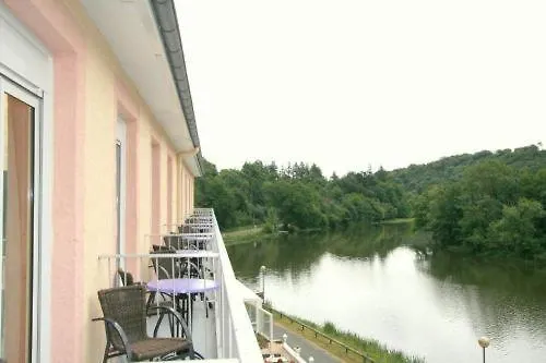 Contact Le Moulin Neuf 3*