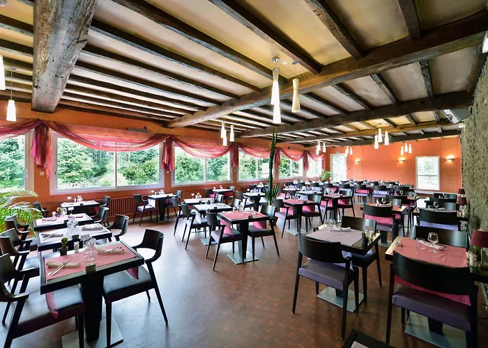 Hotel Contact Le Moulin Neuf 3*