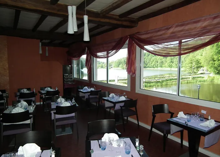 Contact Le Moulin Neuf Hotel 3*